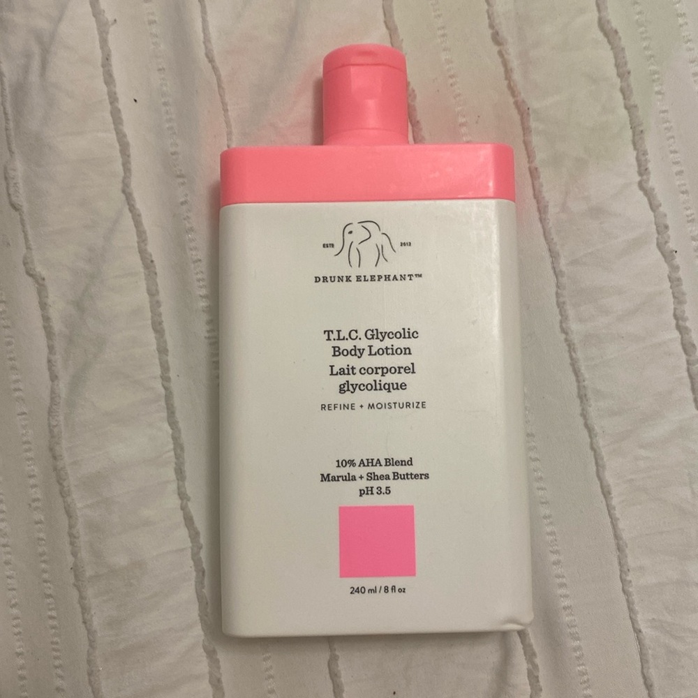 drunk elephant body lotion